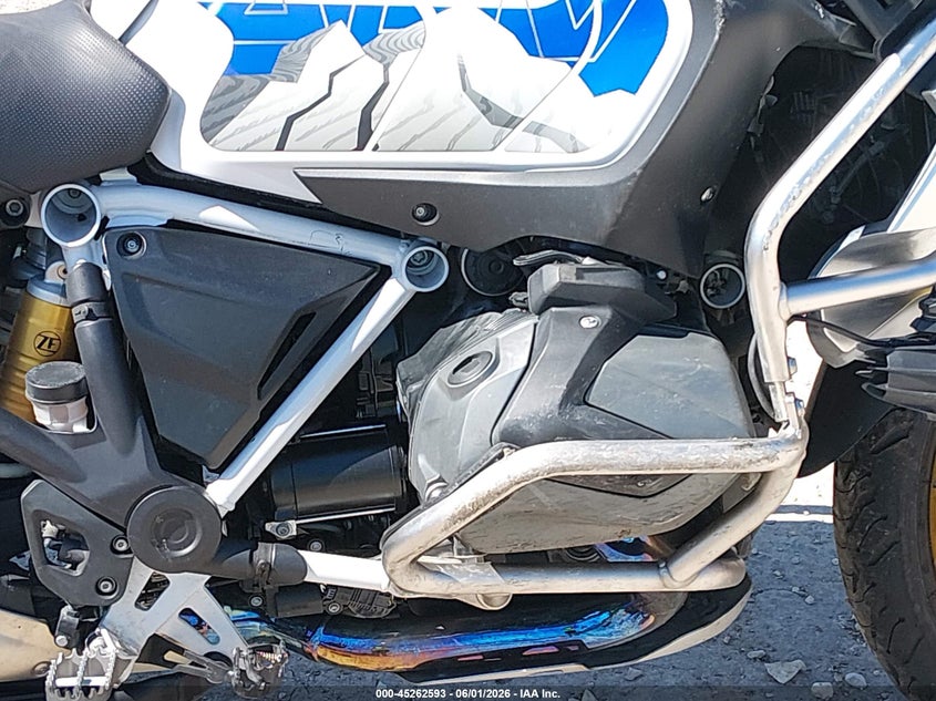 2022 BMW R 1250 auction photo 8