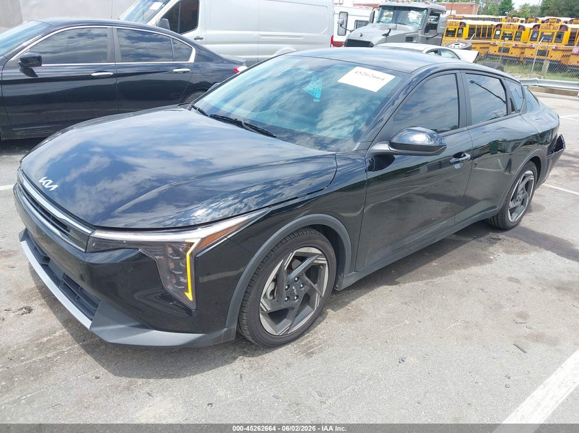 2025 KIA K4 auction photo 2