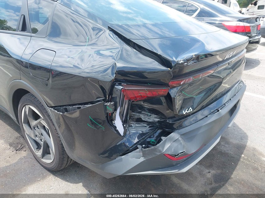 2025 KIA K4 auction photo 6