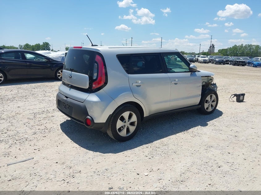 2016 KIA SOUL auction photo 4