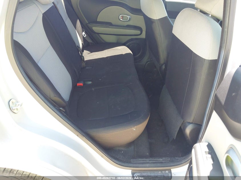 2016 KIA SOUL auction photo 8