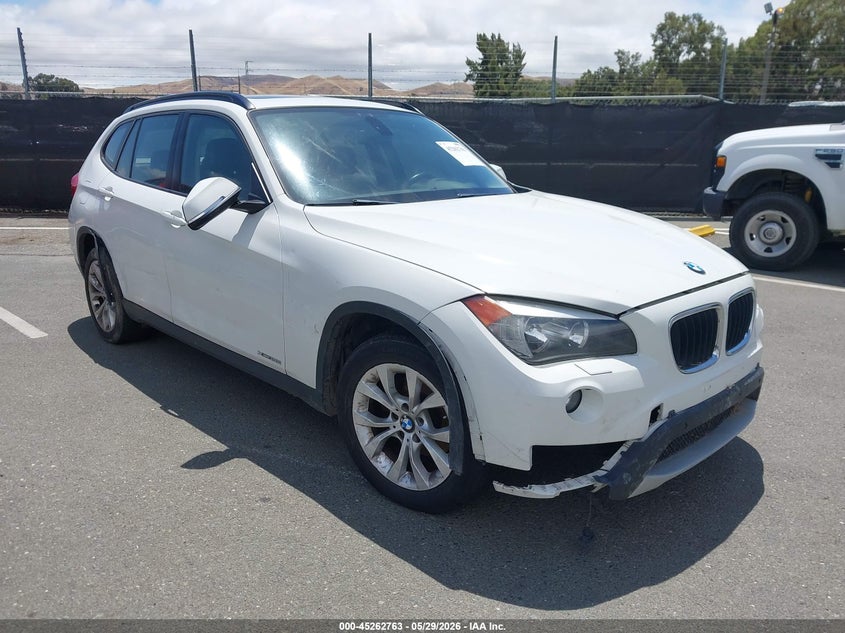 Vin: wbavl1c55dvr84388, lot: 45760583, bmw x1 xdrive28i 2013 img_1