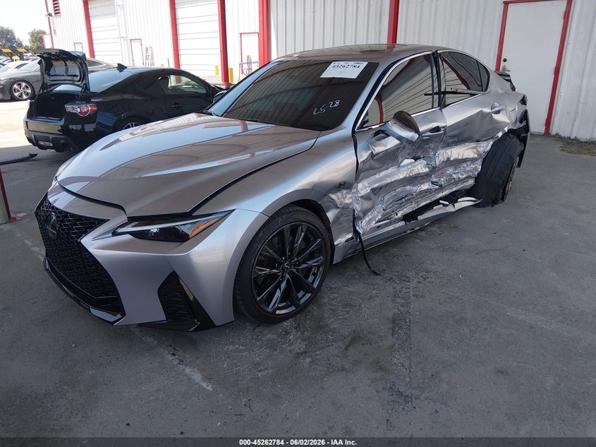 Vin: jthb81f26s5055721, lot: 45760604, lexus is 300 f sport design 20252