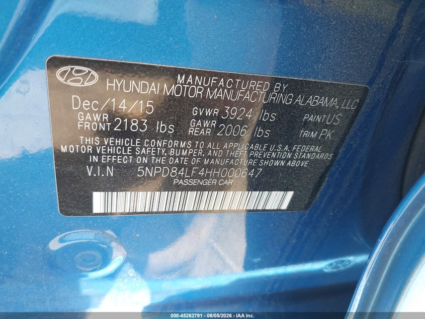 VIN 5NPD84LF4HH000647 2017 HYUNDAI ELANTRA LIMITED