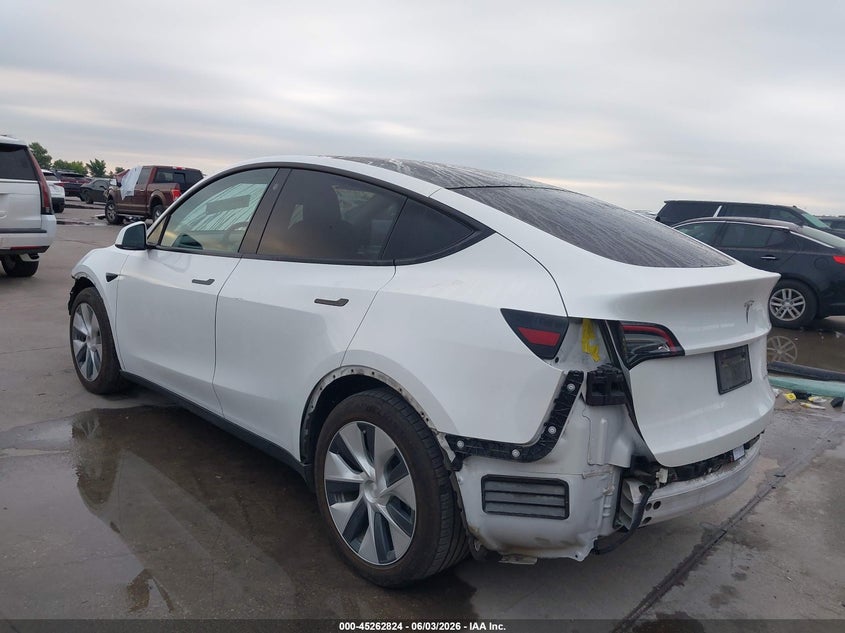 Vin: 5yjygdee4mf063426, lot: 45760644, tesla model y long range dual motor all-wheel drive 20213