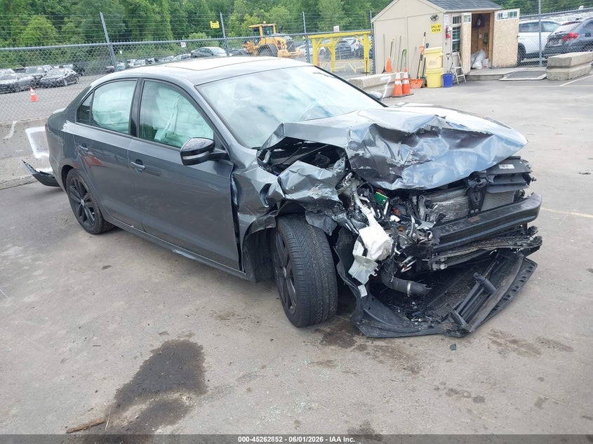 Vin: 3vwd17aj2jm242606, lot: 45760672, volkswagen jetta 1.8t se sport 2018 img_1