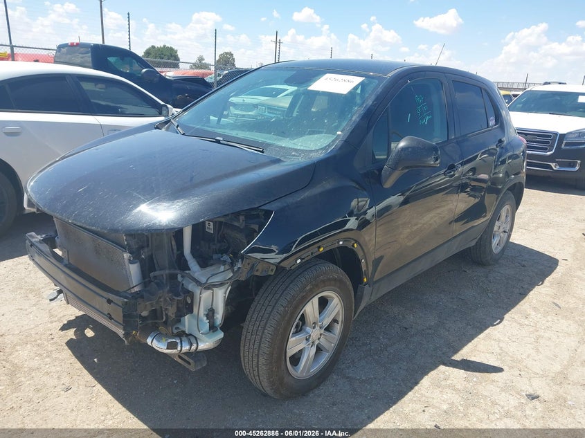 Vin: kl7cjnsm4nb516412, lot: 45760706, chevrolet trax awd ls 20222