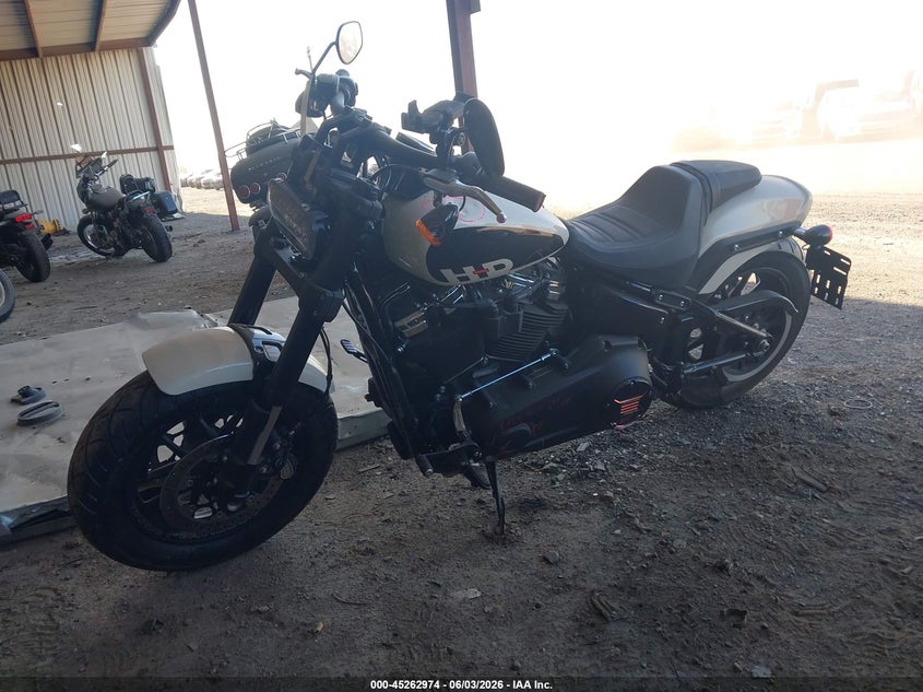 2022 HARLEY-DAVIDSON FAT BOB MOTO 2