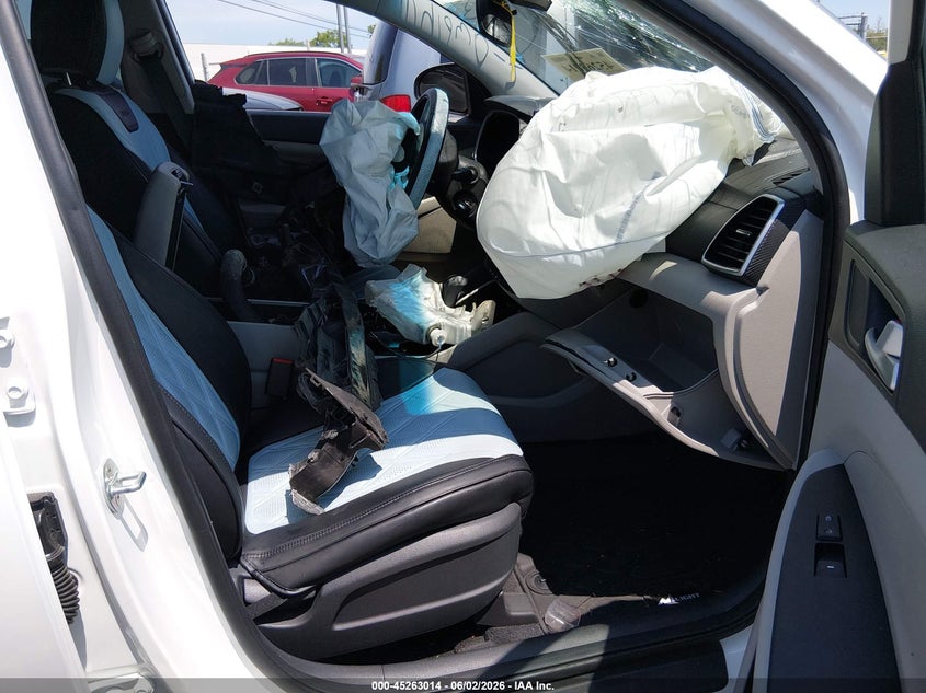 VIN KM8J23A42LU243254 2020 HYUNDAI TUCSON SE