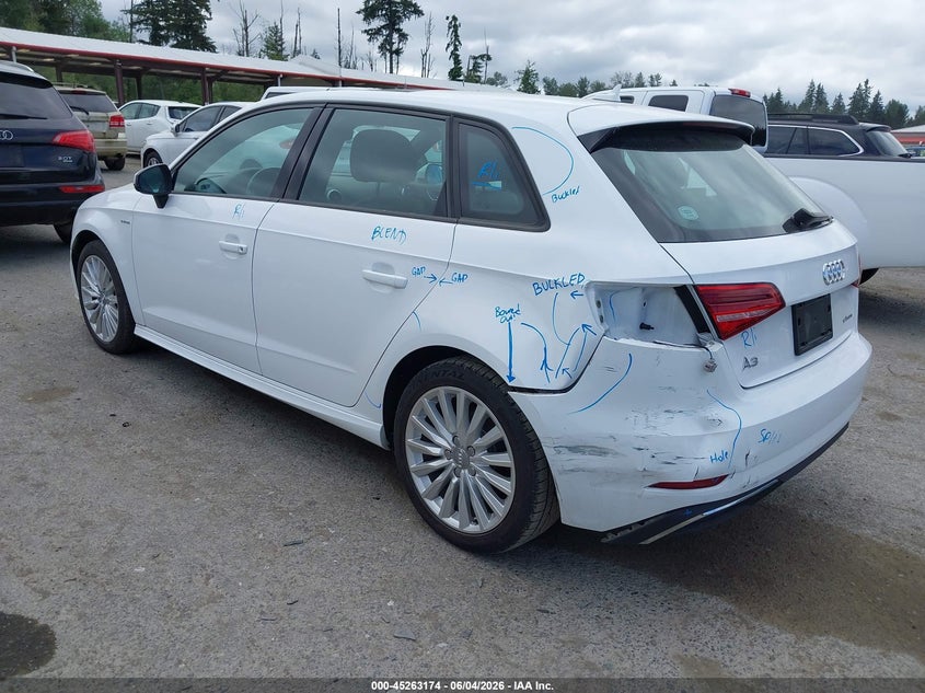 Vin: wauupbff8ha044769, lot: 45760994, audi a3 e-tron 1.4t premium 20173