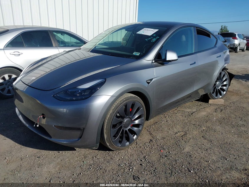 Vin: 7saygdef8rf195060, lot: 45761064, tesla model y performance dual motor all-wheel drive 20242