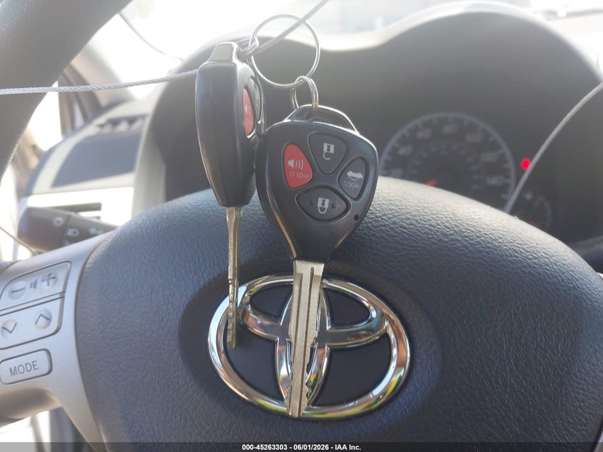 2012 Toyota Corolla 1.8 Le silver Lot 111045263303 Vin 5YFBU4EE4CP070586