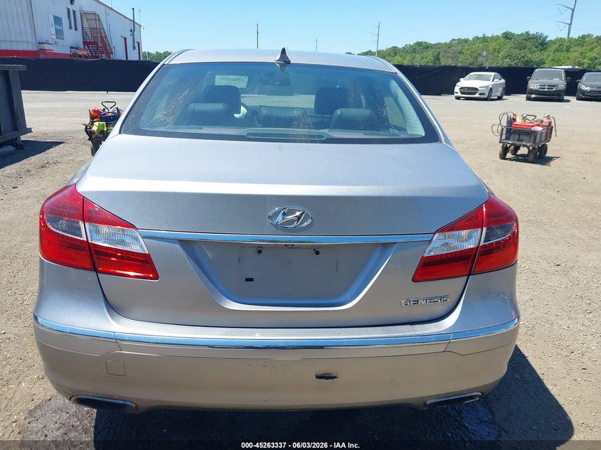 2013 Hyundai Genesis 3.8 VIN: KMHGC4DD0DU213406 Lot: 45263337