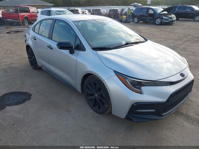 Vin: 5yfs4mce9mp065937, lot: 45761216, toyota corolla se nightshade edition 2021 img_1