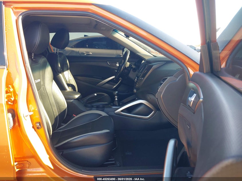 2015 HYUNDAI VELOSTER HATCHBACK 1.6L I-4 DI, DOHC, VVT, TURBO, 201HP