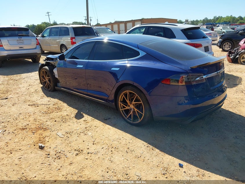 Vin: 5yjsa1e21ff103704, lot: 45761315, tesla model s 70d/85d/p85d 20153