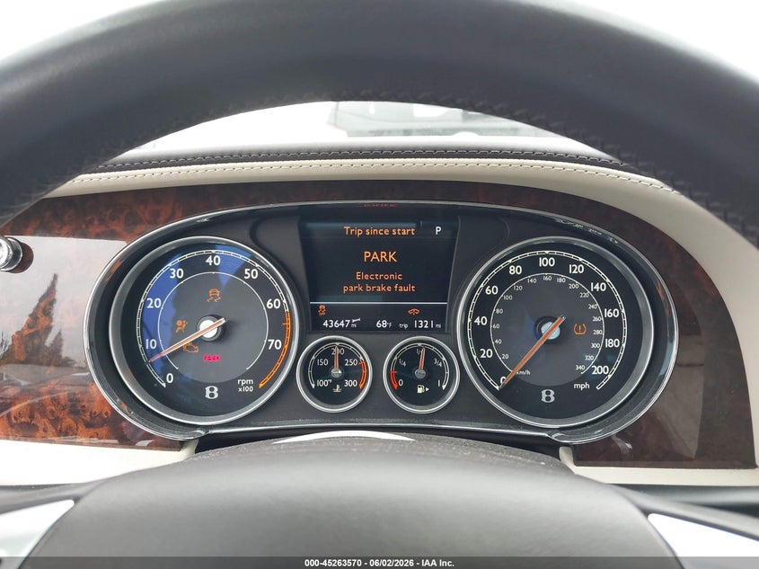 2014 BENTLEY FLYING SPUR auction photo 7