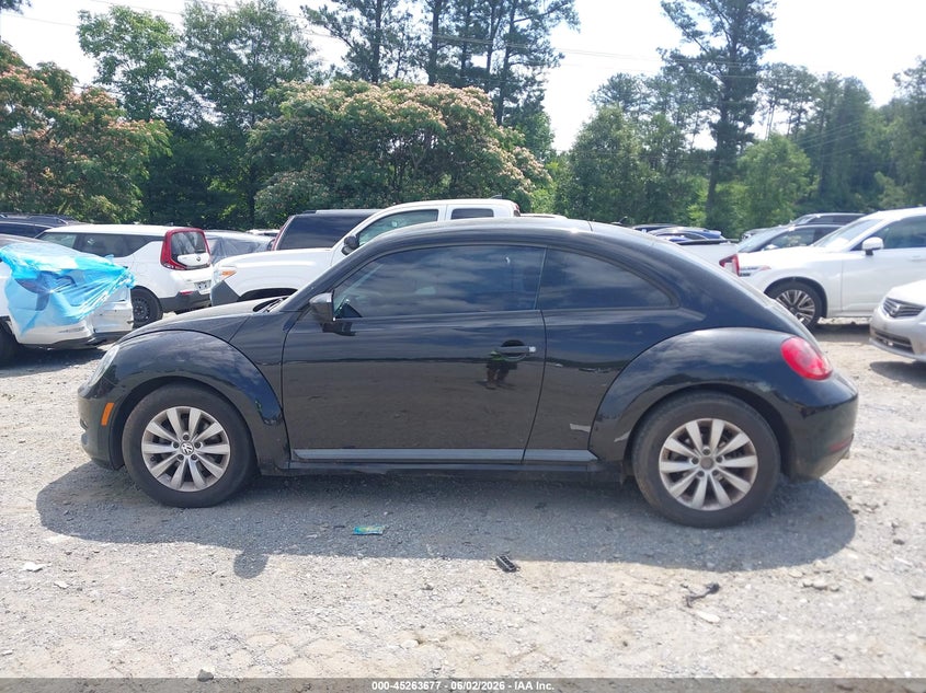 2014 Volkswagen Beetle 2.5L Entry VIN: 3VWFP7AT6EM604967 Lot: 45263677