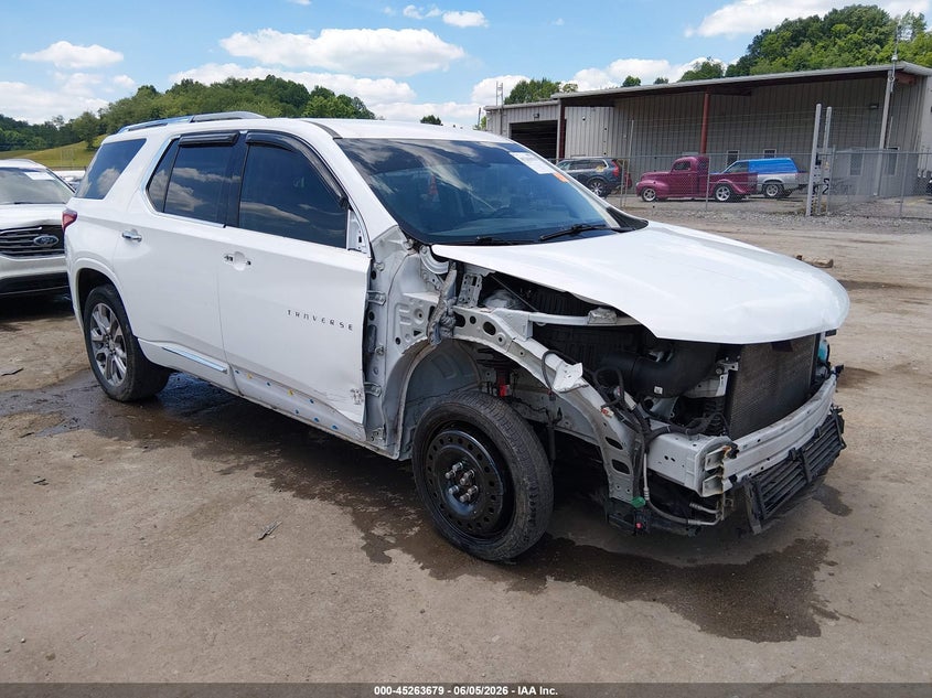 Vin: 1gnevjkw3jj231427, lot: 45761499, chevrolet traverse premier 2018 img_1