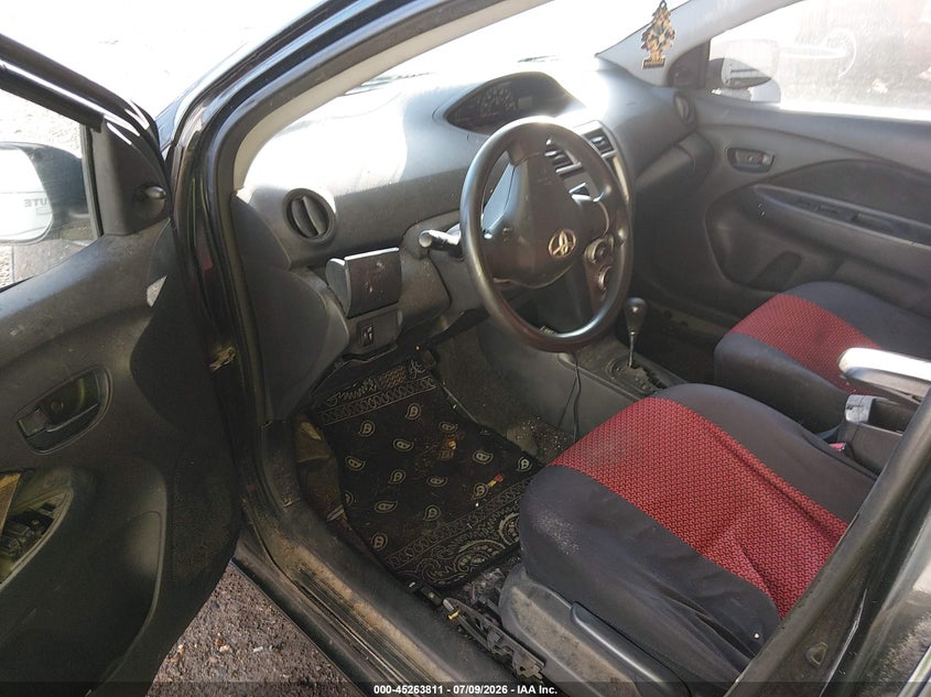 2012 Toyota Yaris VIN: JTDBT4K39CL017915 Lot: 45263811