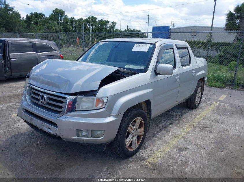 2013 HONDA RIDGELINE auction photo 2