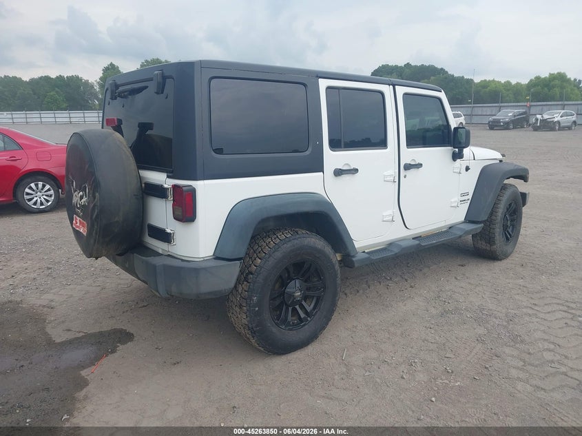 2013 JEEP WRANGLER UNLIMITED auction photo 4