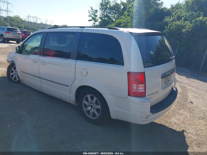 Vin: 2a4rr5d13ar306575, lot: 45761697, chrysler town & country touring 20103