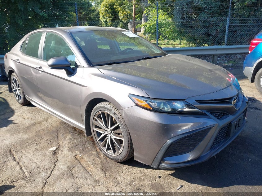 Vin: 4t1g11ak3mu423344, lot: 45761785, toyota camry se 2021 img_1