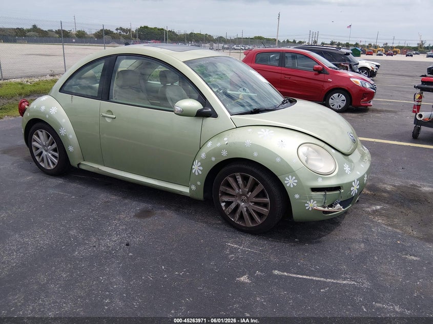 2008 Volkswagen New Beetle S/Se