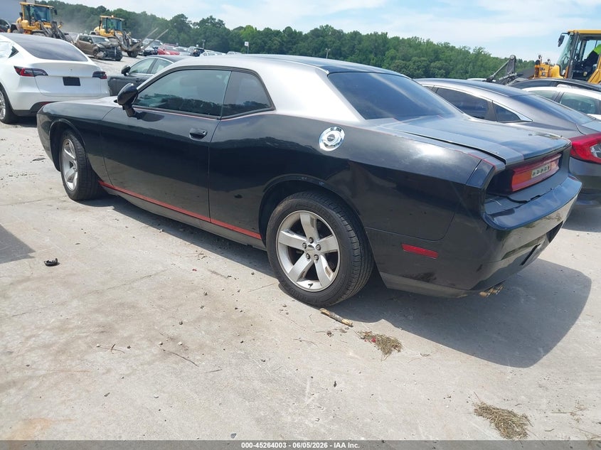 Vin: 2c3cdyag3eh127120, lot: 45761823, dodge challenger sxt 20143