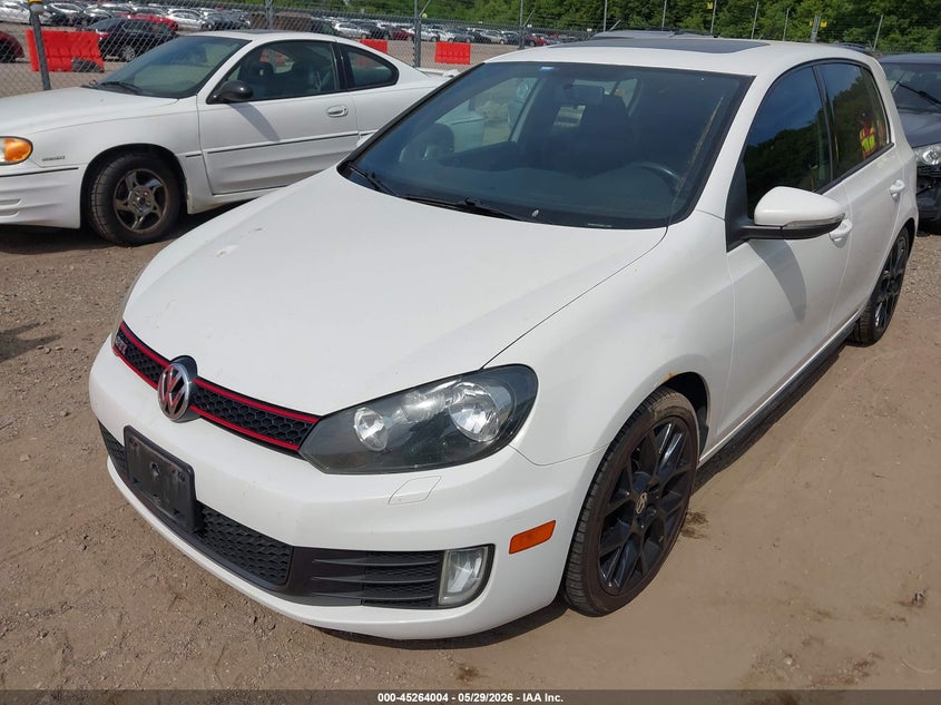 2013 Volkswagen Gti 4-Door VIN: WVWHD7AJXDW117420 Lot: 45264004
