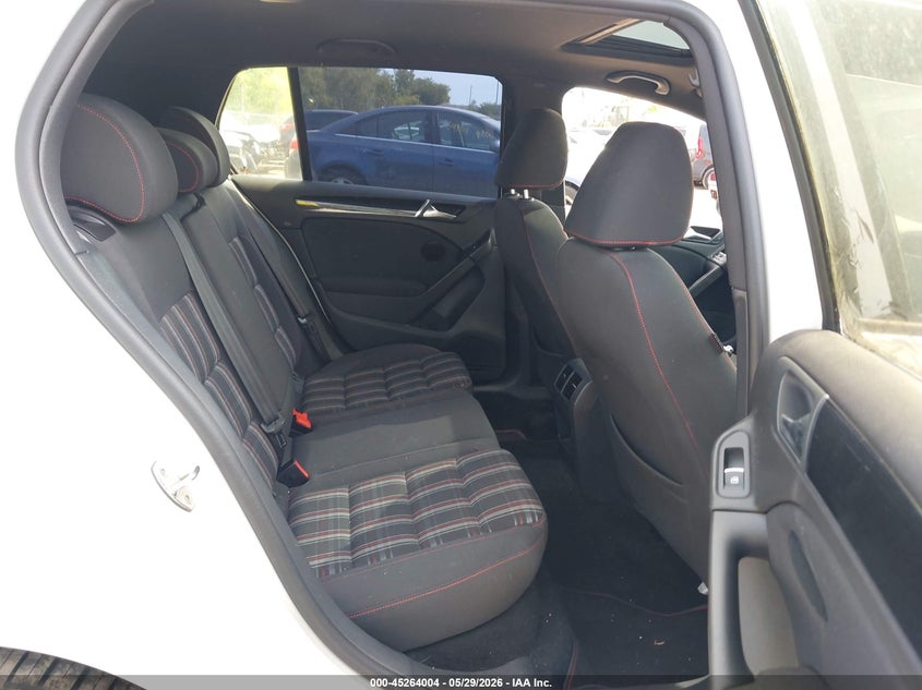 2013 Volkswagen Gti 4-Door VIN: WVWHD7AJXDW117420 Lot: 45264004