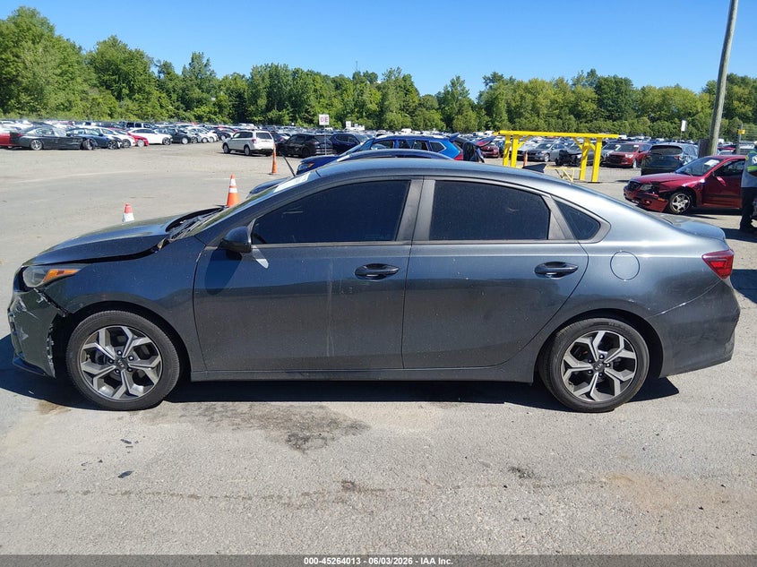 VIN 3KPF24AD9LE147927 2020 KIA FORTE LXS