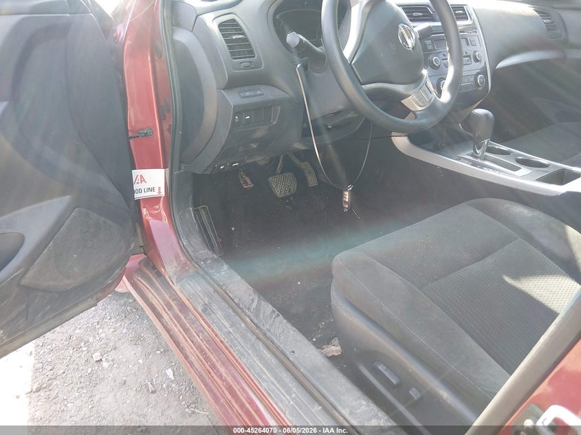 2015 NISSAN ALTIMA auction photo 6
