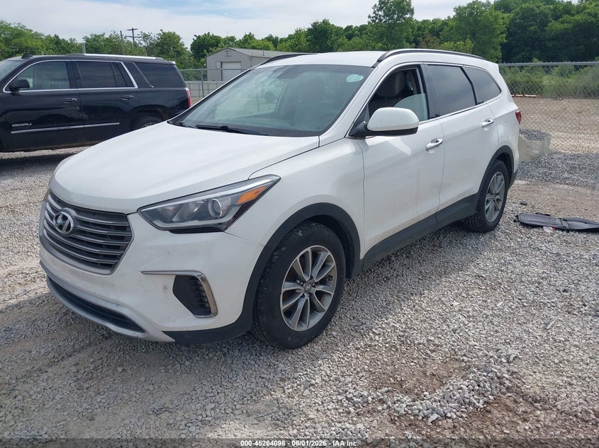 2017 Hyundai Santa Fe Se KM8SMDHF4HU255022 photo 1