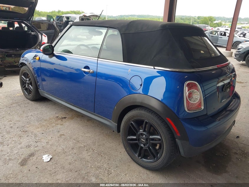 2015 MINI CONVERTIBLE auction photo 3