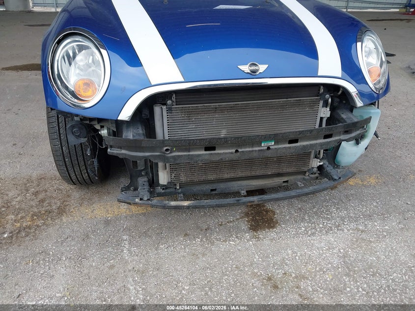 2015 MINI CONVERTIBLE auction photo 6