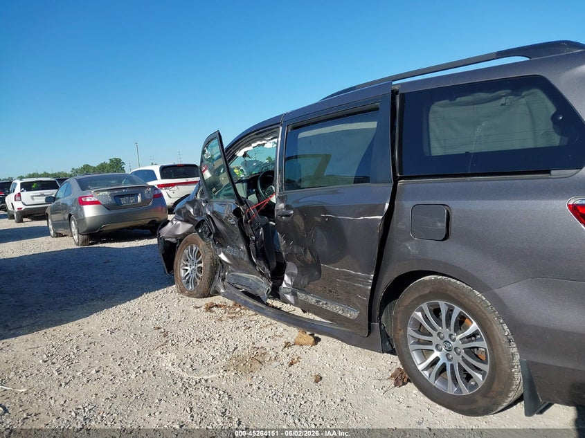 TOYOTA SIENNA 2019 VIN 5TDYZ3DC1KS987237