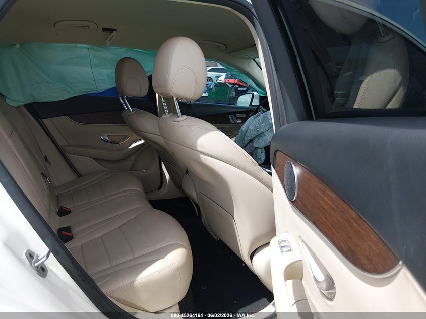 2021 MERCEDES-BENZ GLC 300 auction photo 8