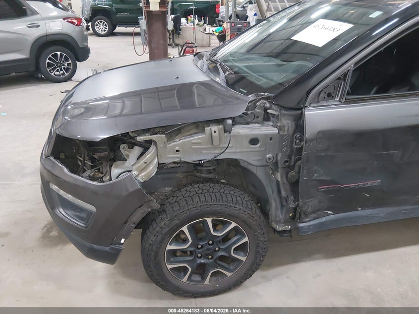 2019 Jeep Compass Trailhawk 4X4 VIN: 3C4NJDDB3KT807558 Lot: 45264183
