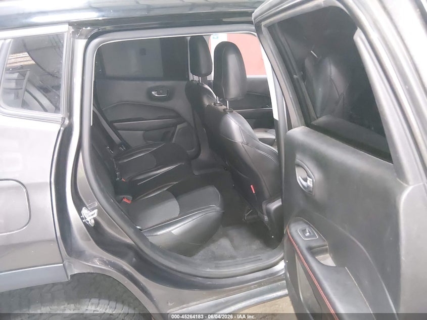 2019 Jeep Compass Trailhawk 4X4 VIN: 3C4NJDDB3KT807558 Lot: 45264183