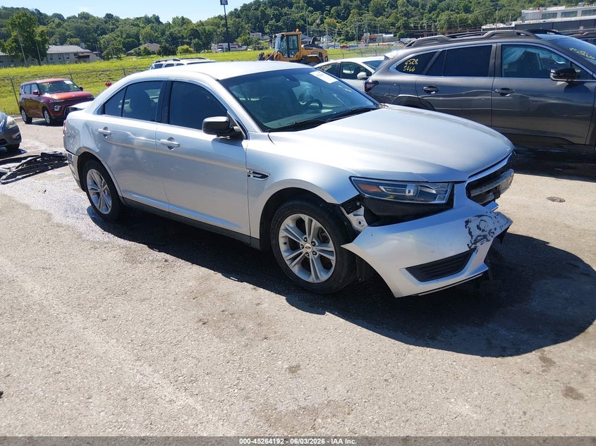 Vin: 1fahp2d86hg146485, lot: 45762012, ford taurus se 2017 img_1