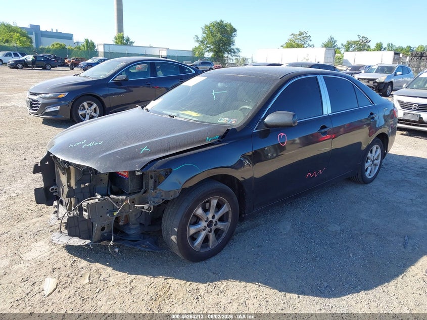 2011 Toyota Camry Le 4T1BF3EK2BU124202 photo 1