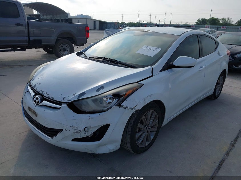2015 HYUNDAI ELANTRA auction photo 2