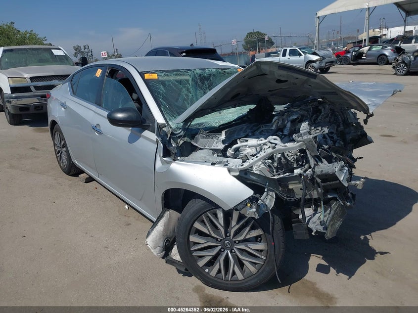 2024 NISSAN ALTIMA SV FWD
