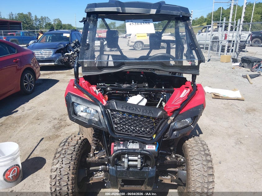2025 HONDA SXS 520 M2 1