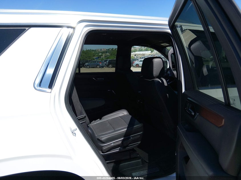 2025 GMC Yukon 4Wd Denali VIN: 1GKS2DRL3SR205550 Lot: 45264405