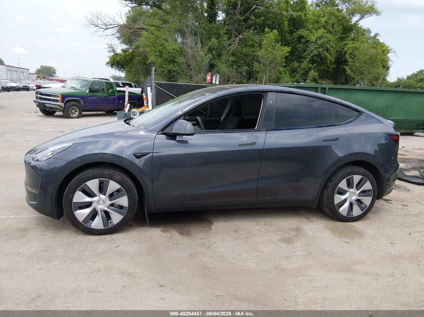 2023 Tesla Model Y Awd/Long Range Dual Motor All-Wheel Drive VIN: 7SAYGDEE6PA199982 Lot: 45264457
