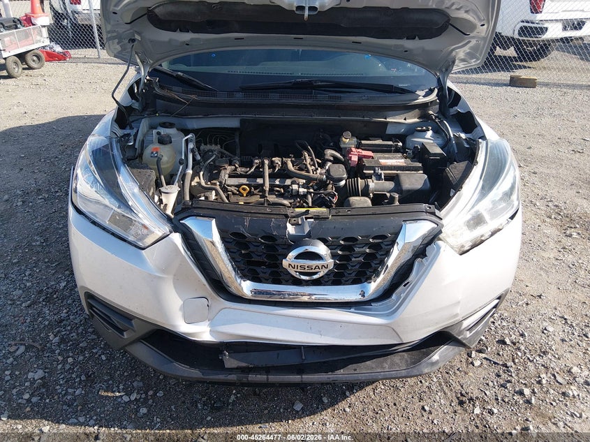 2019 Nissan Kicks S VIN: 3N1CP5CU1KL495323 Lot: 45264477