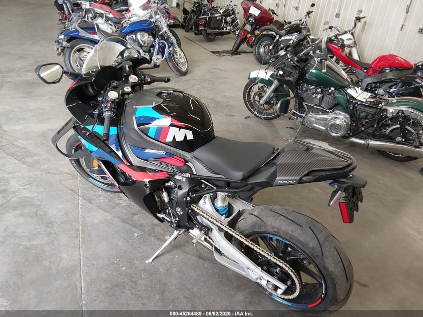 2026 BMW M 1000 RR 4